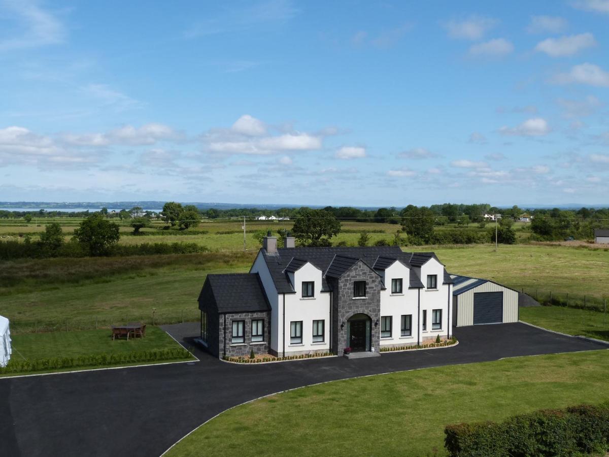 Boutique Country House Aldergrove Crumlin  Bagian luar foto